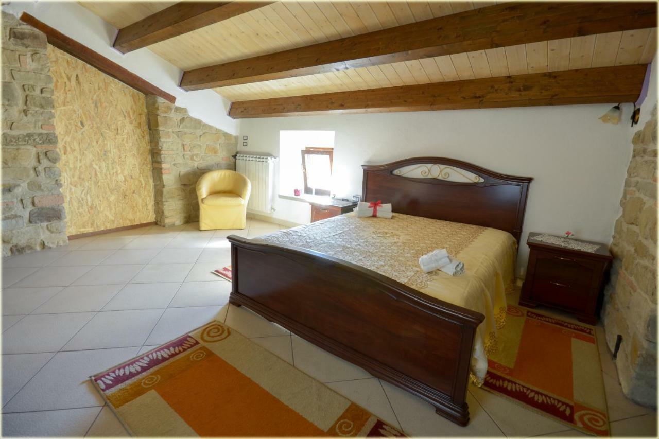 Il Palazzo Del Barone - Stanza Dei Maiorana Hotel Pietrapertosa Bagian luar foto