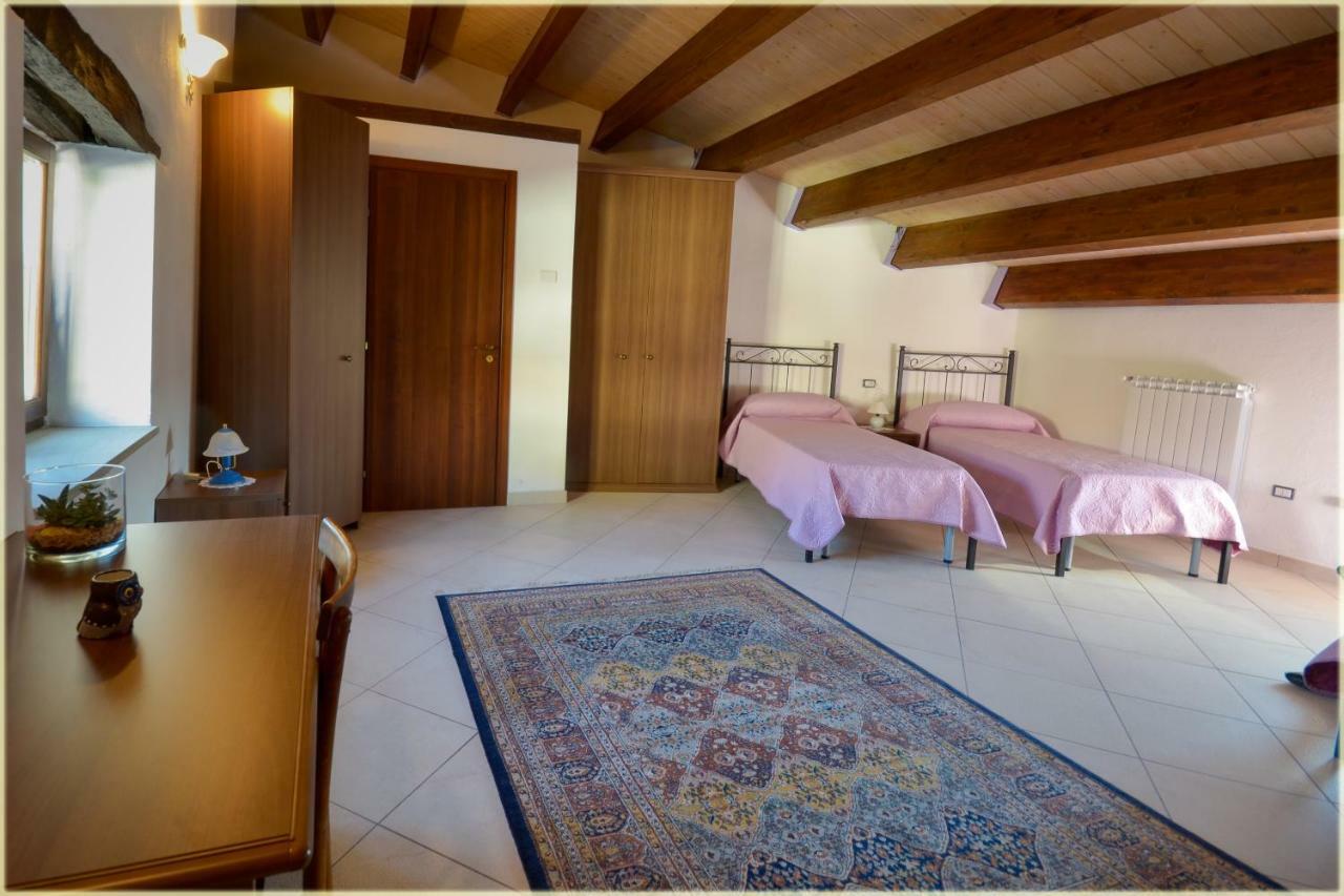 Il Palazzo Del Barone - Stanza Dei Maiorana Hotel Pietrapertosa Bagian luar foto
